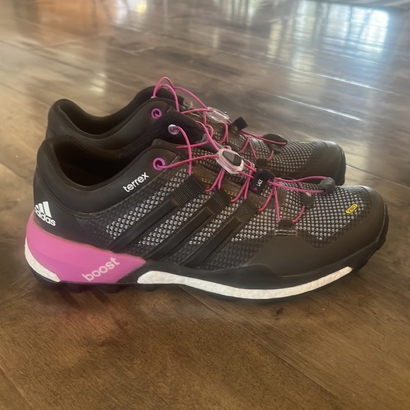 Adidas Boost Terrex 280 Women’s Size 8 - Picture 4 of 5